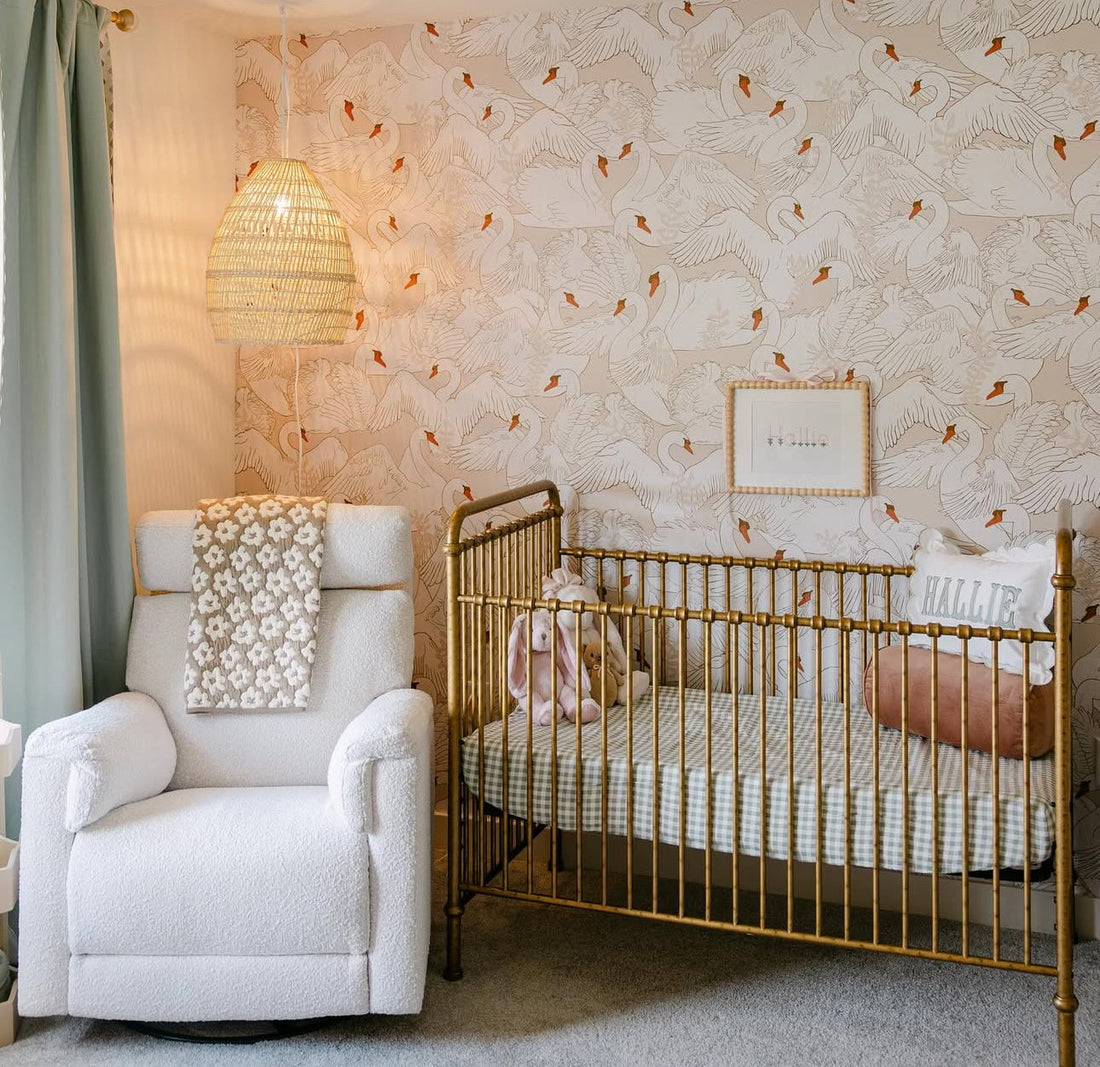 Gia Animal Print Wallpaper - Whimsical Nursery Decor