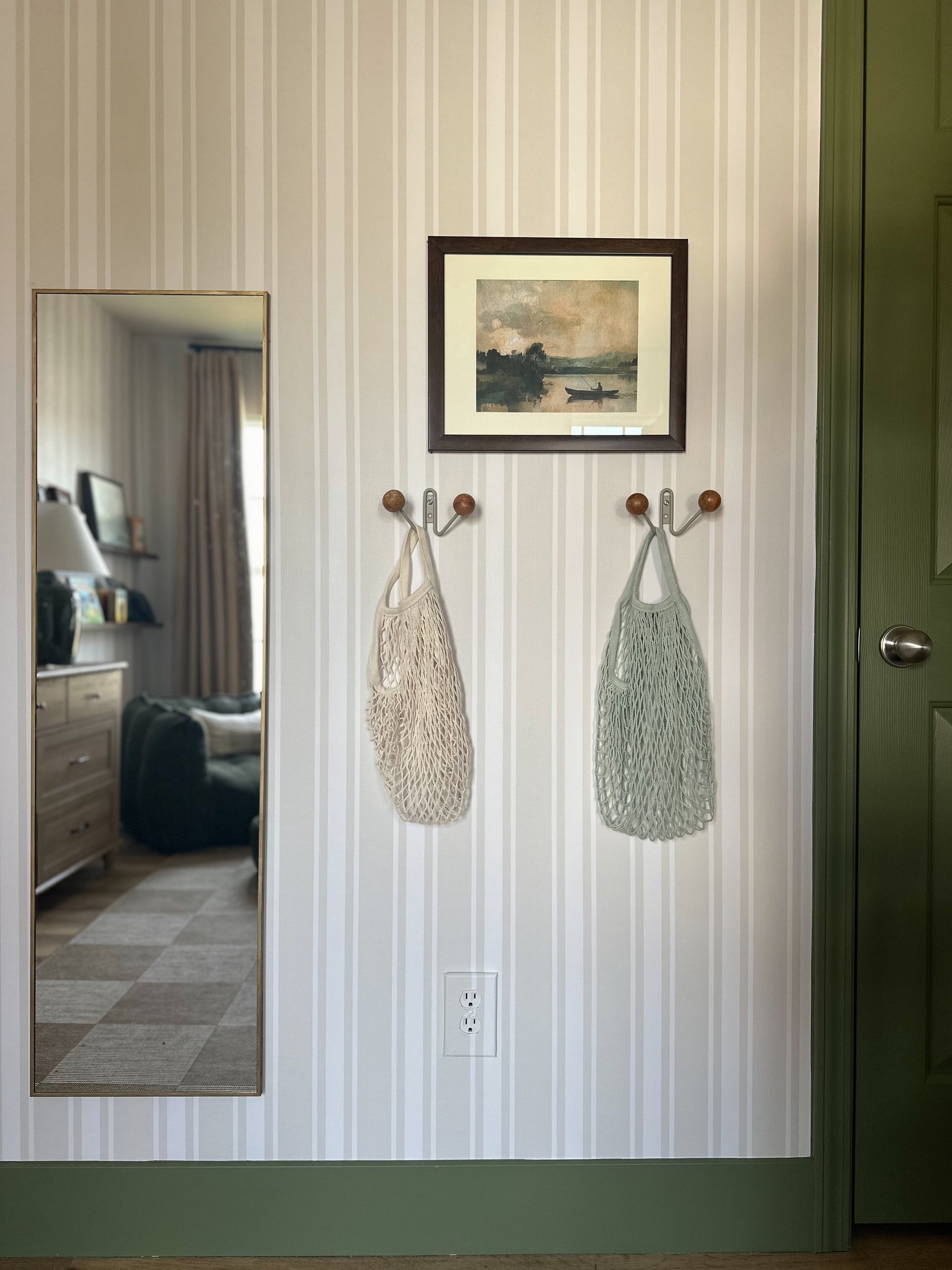 Janis Striped Removable Wallpaper in Cream and White