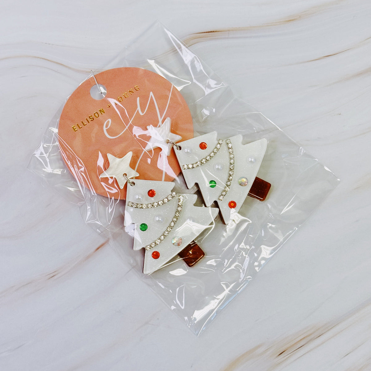 Winter Wonderland Christmas Tree Dangle Earrings White Acrylic - Image 4