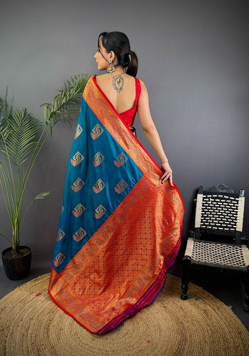Pink Peacock Pattern Banarasi Soft Silk Saree with Blouse