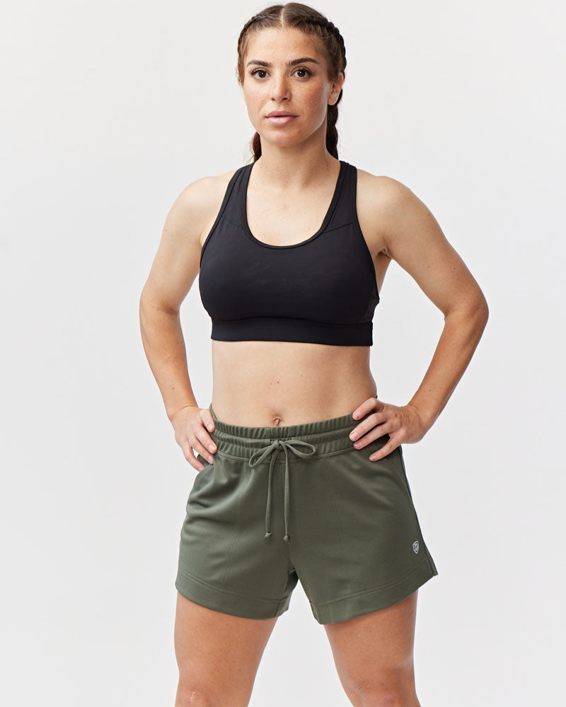 Advance Knit Workout Shorts with Pockets 4.5 Inch Inseam - Image 7