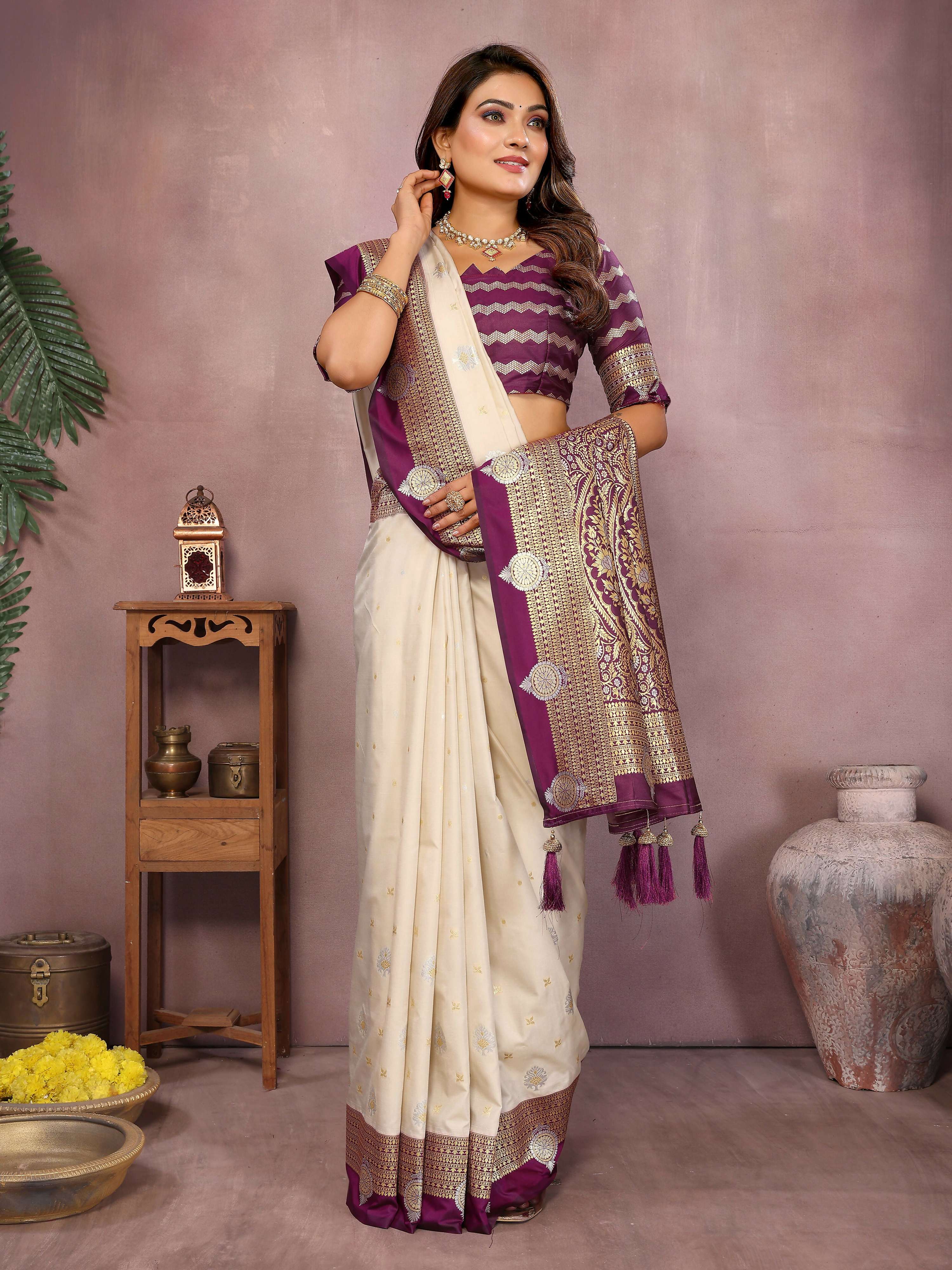 Cream Silk Weaving Saree - Elegant Traditional Drapes