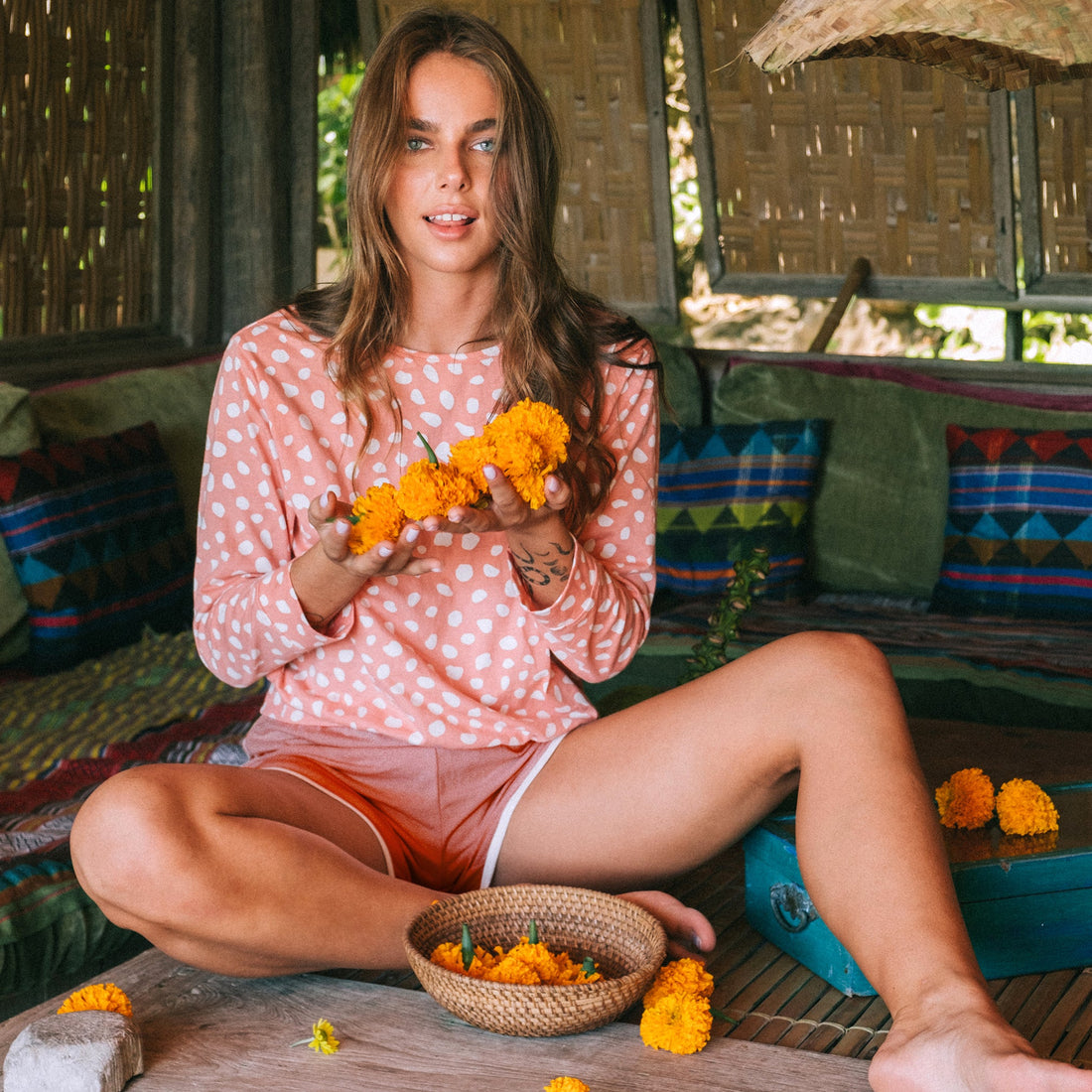 GIRL Seaside Runner Bamboo Shorts In Desert Rose
