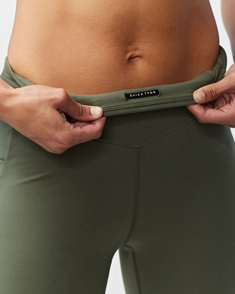 Go Again 8-Inch Compression Bike Shorts in Black - Image 9