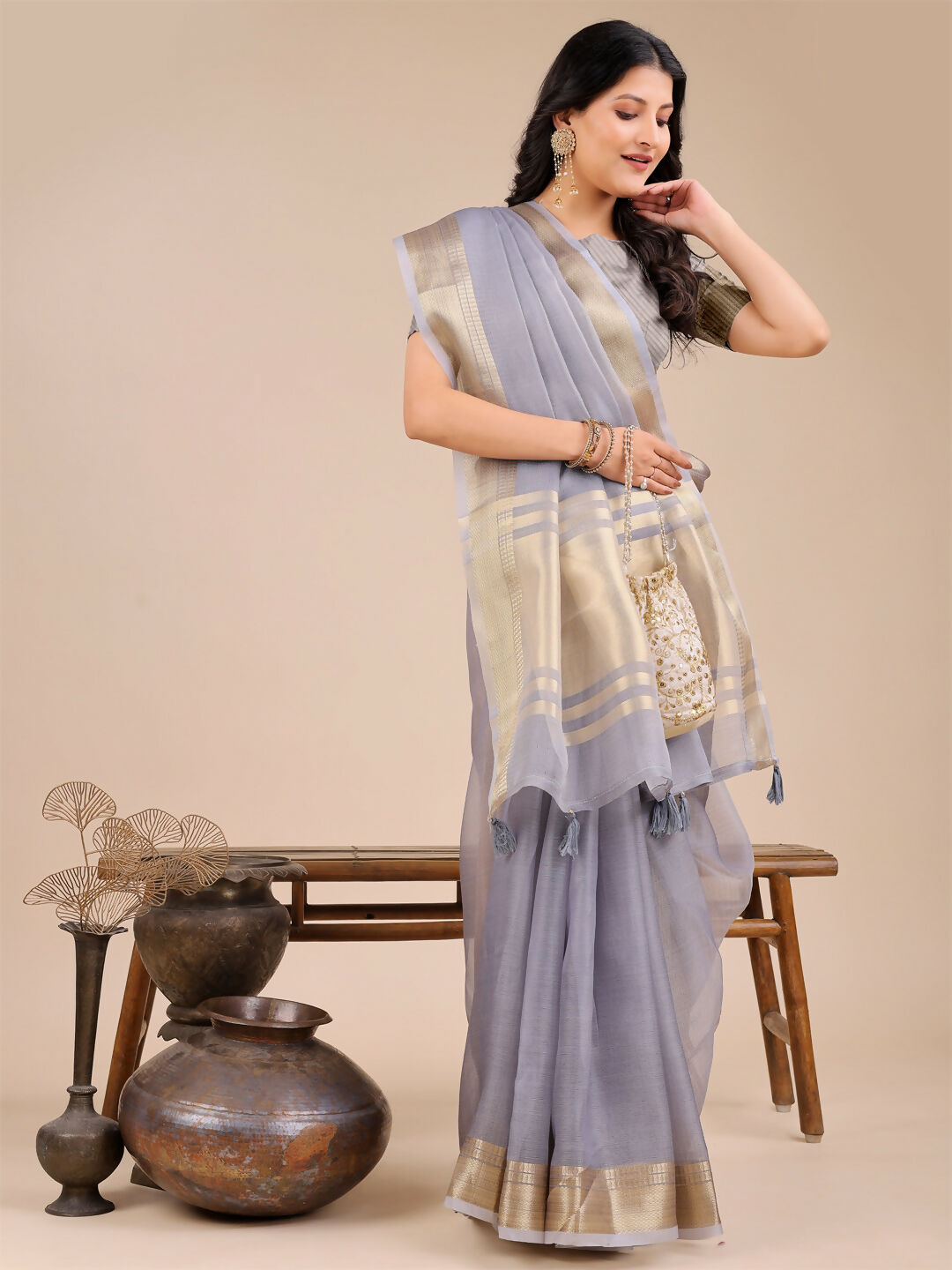 Seoul Grey Organza Saree with Matching Blouse Piece