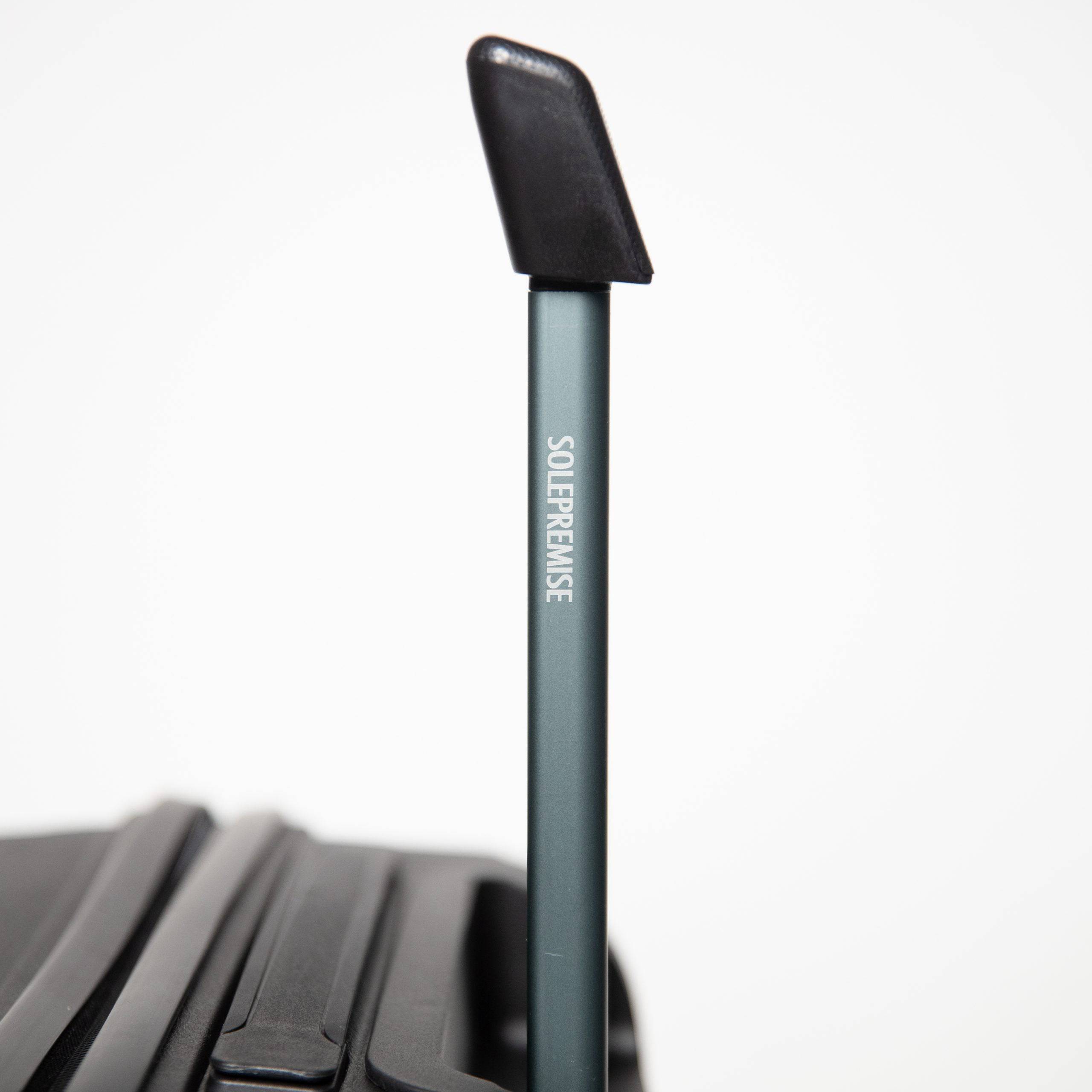 24-inch Black Hardcase Roller Luggage