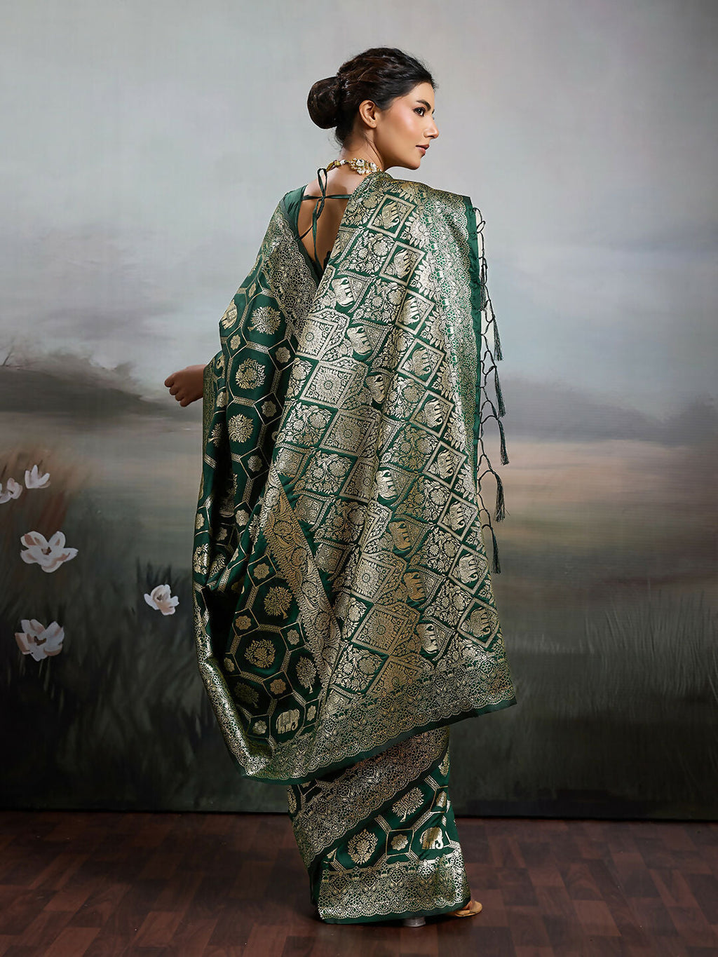 Bottle Green Silk Blend Saree with Matching Blouse Piece