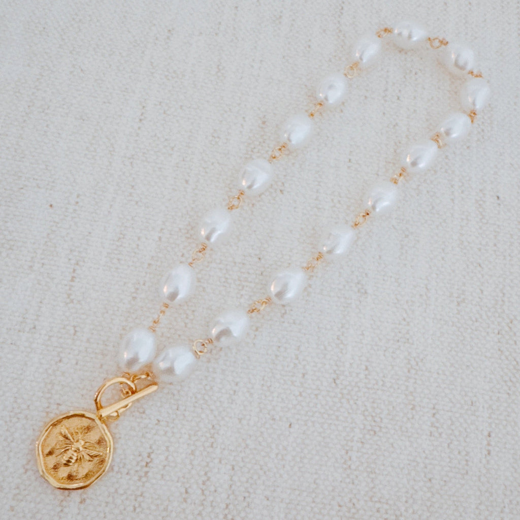 Golden Bee Baroque Necklace