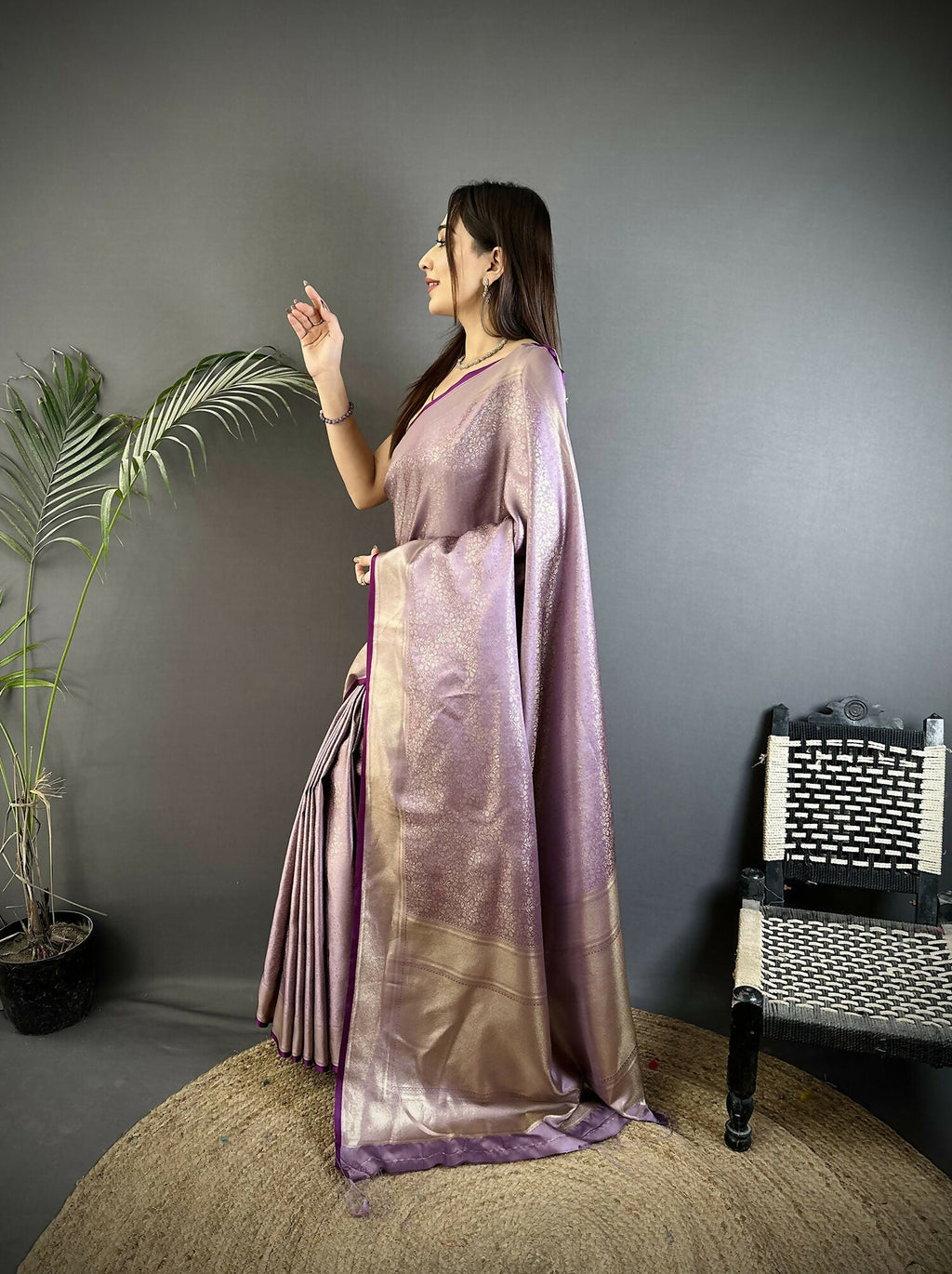 Lavender Floral Motifs Soft Satin Silk Kanchipuram Saree