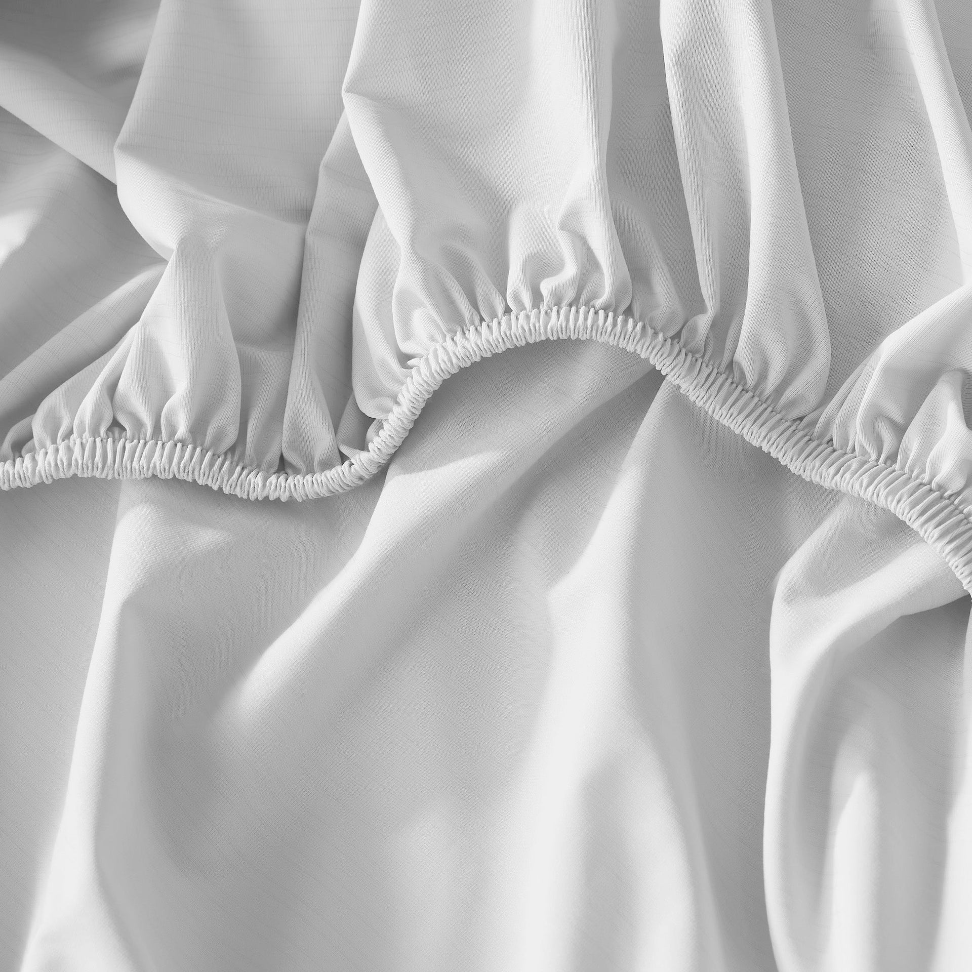 Cool Zone Cooling Sheet Set, Temperature Regulating Bedding - Image 6