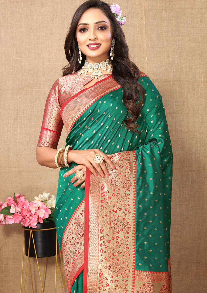 Green Soft Silk Saree with Rich Zari Weaving Design