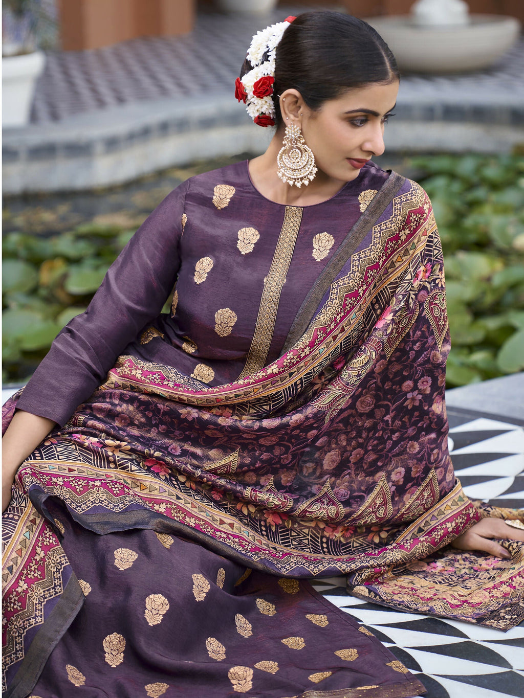 Women's Purple Pure Silk Jacquard Straight Kurta Set with Dupatta
