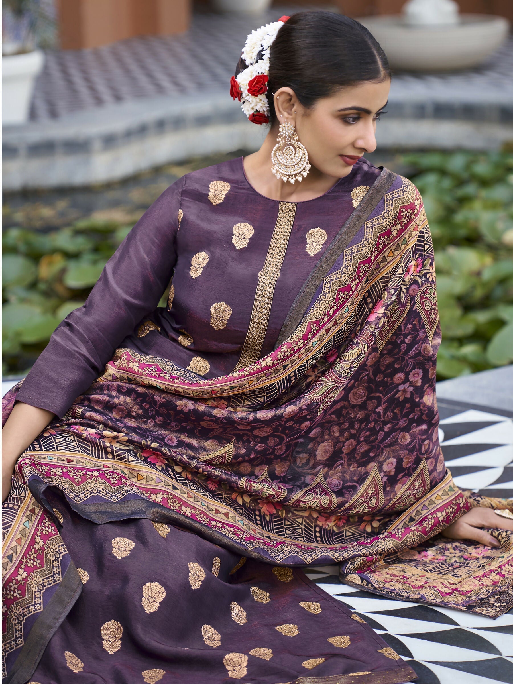 Women's Purple Pure Silk Jacquard Straight Kurta Set with Dupatta