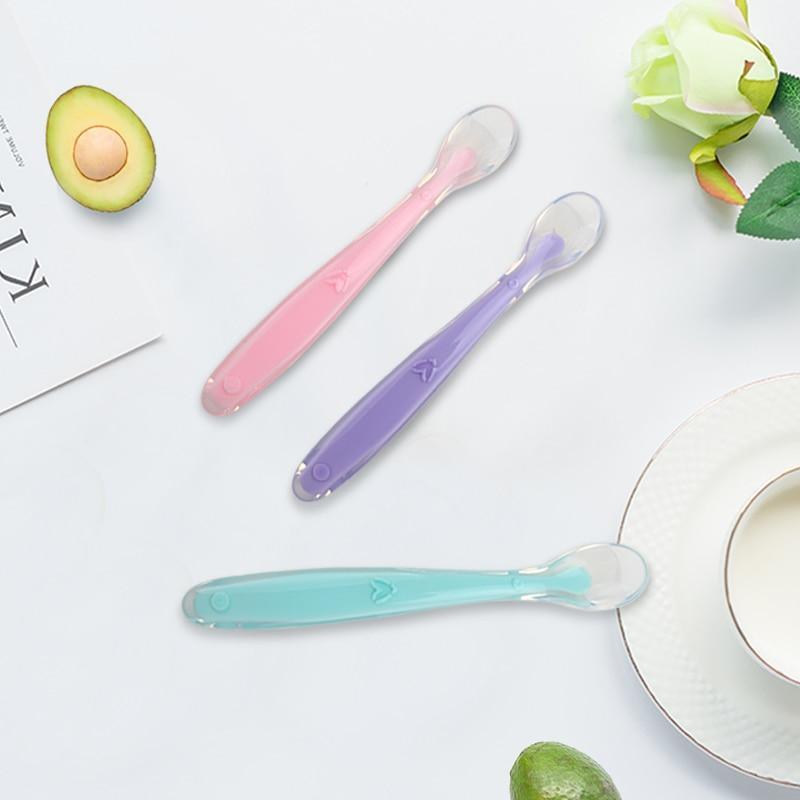 Temperature Sensing Silicone Baby Spoon in Pastel Colors
