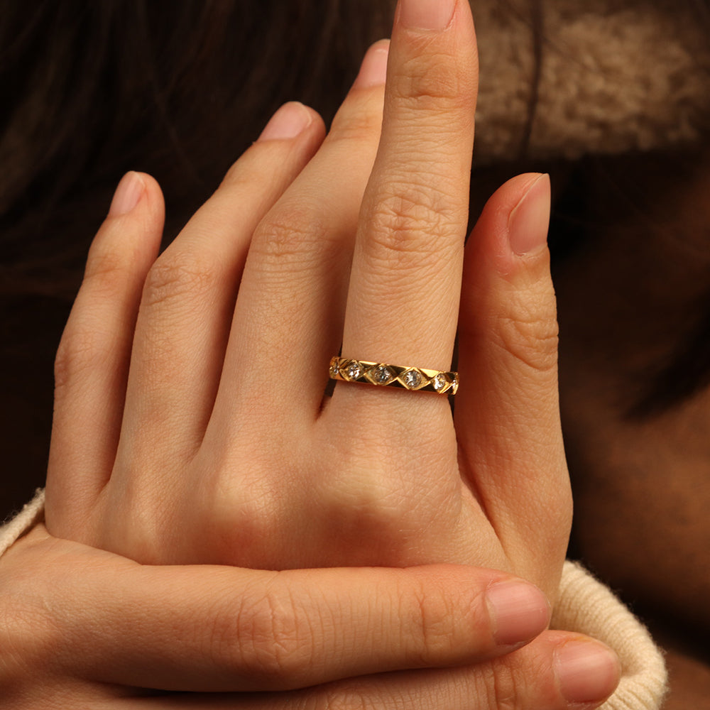 BERTHE LABELLE RING