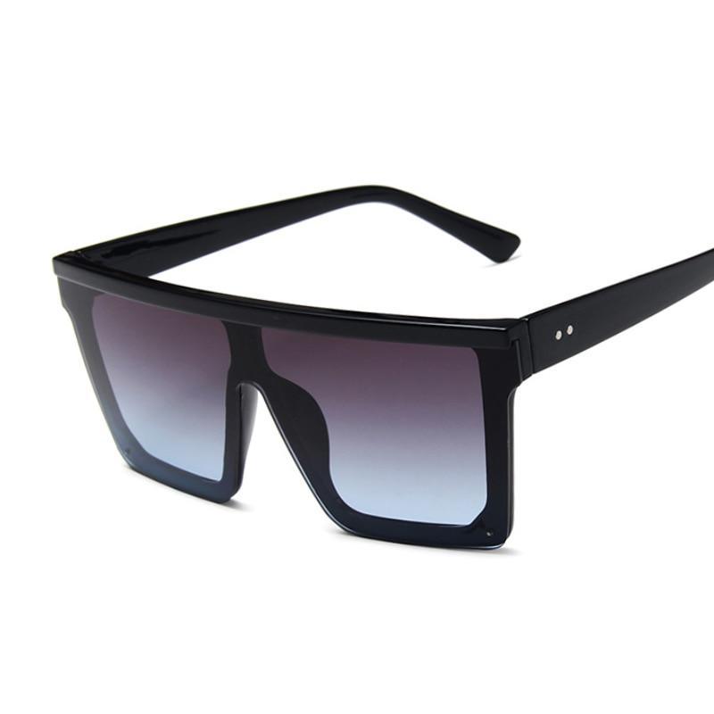 Elegant Vintage Square Sunglasses with UV400 Protection