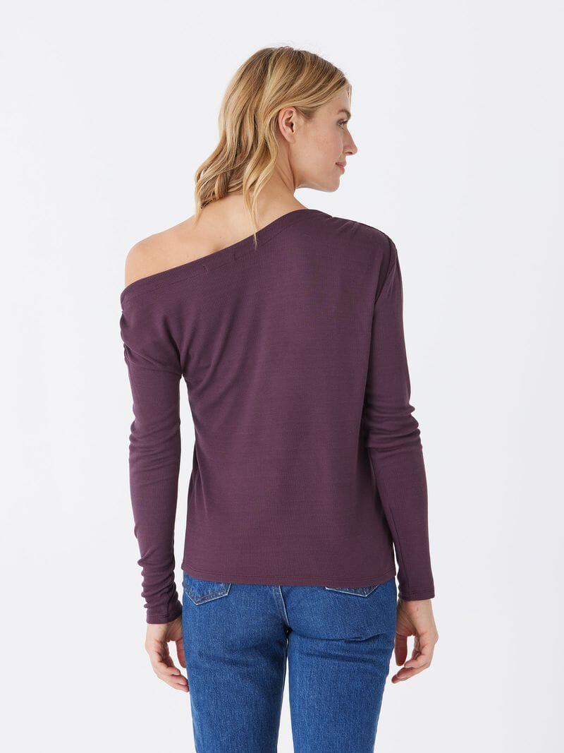 Leoni Feather Rib Long Sleeve Off-Shoulder Top in Dark Purple