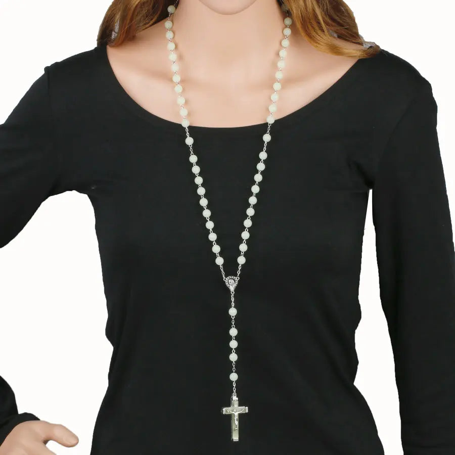 8MM Glow In The Dark Rosary Bead Chain Necklaces For Women INRI Crucifix Cross Pendant luminous Necklace Religious Jewelry