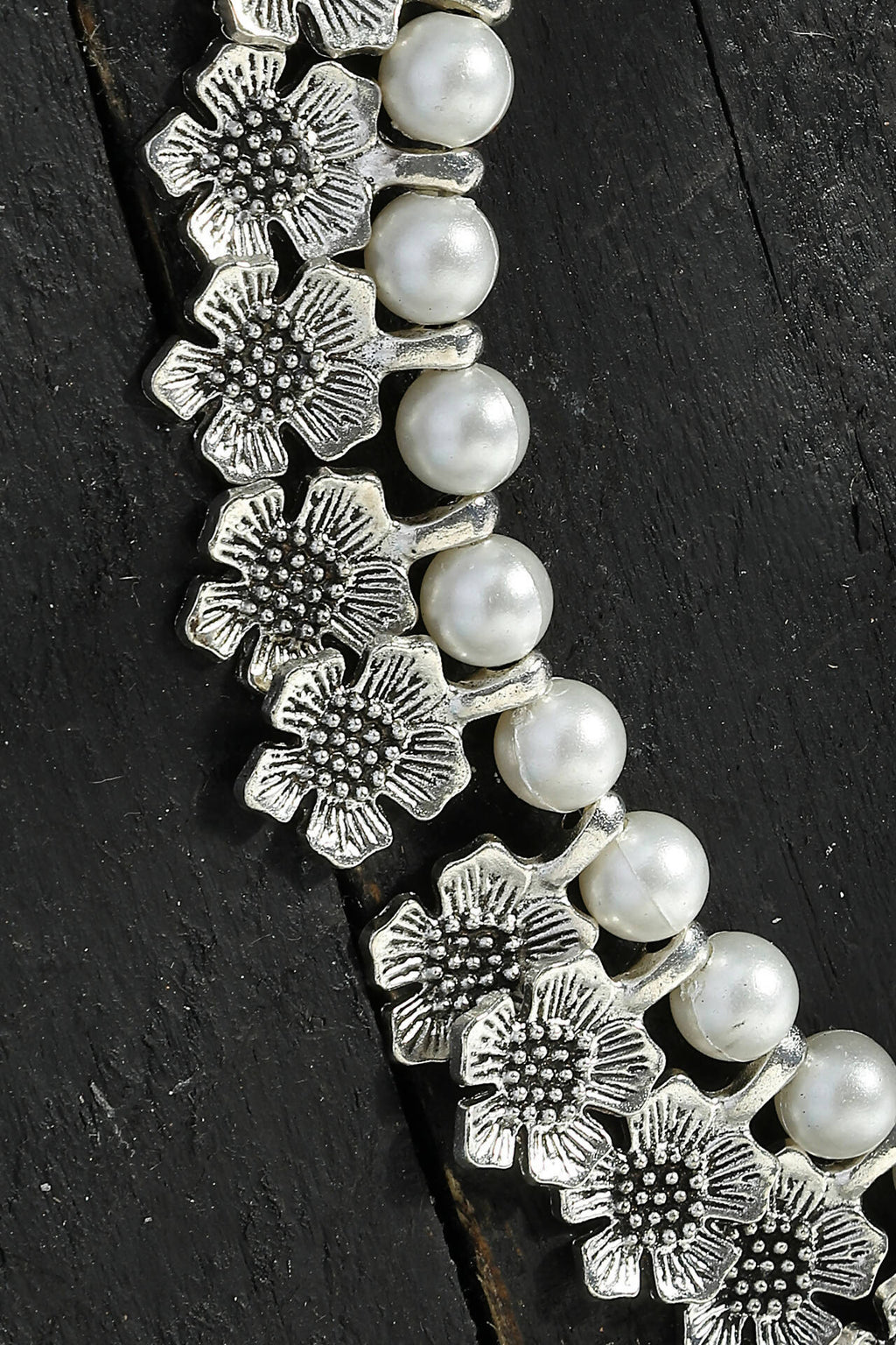 Oxidised Silver-Plated Floral Design Choker Necklace Set