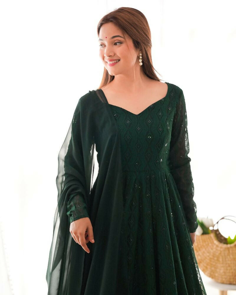 Green Georgette Kurta Set with Sequence Embroidery Work