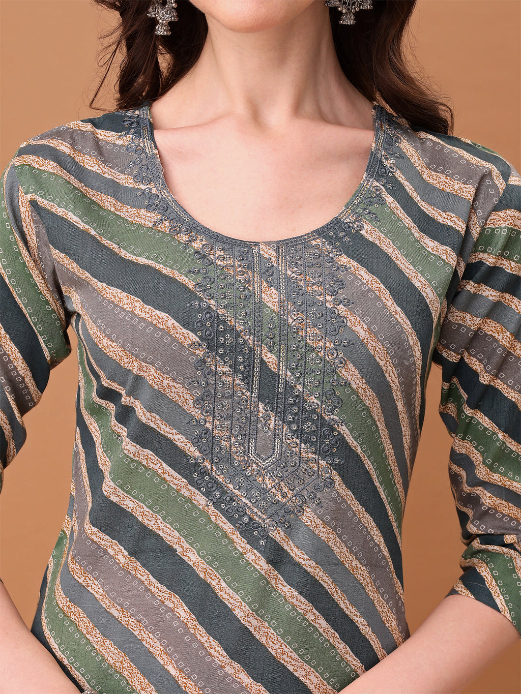 Grey Leheriya Printed Kurta Set with Embroidery and Dupatta