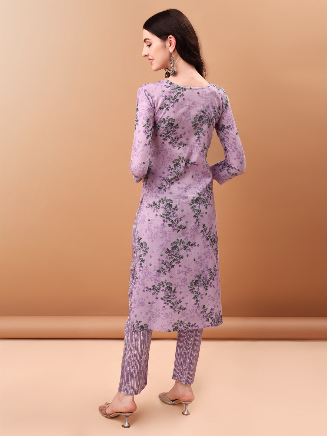 Floral Embroidered Lavender Kurta Set with Printed Dupatta