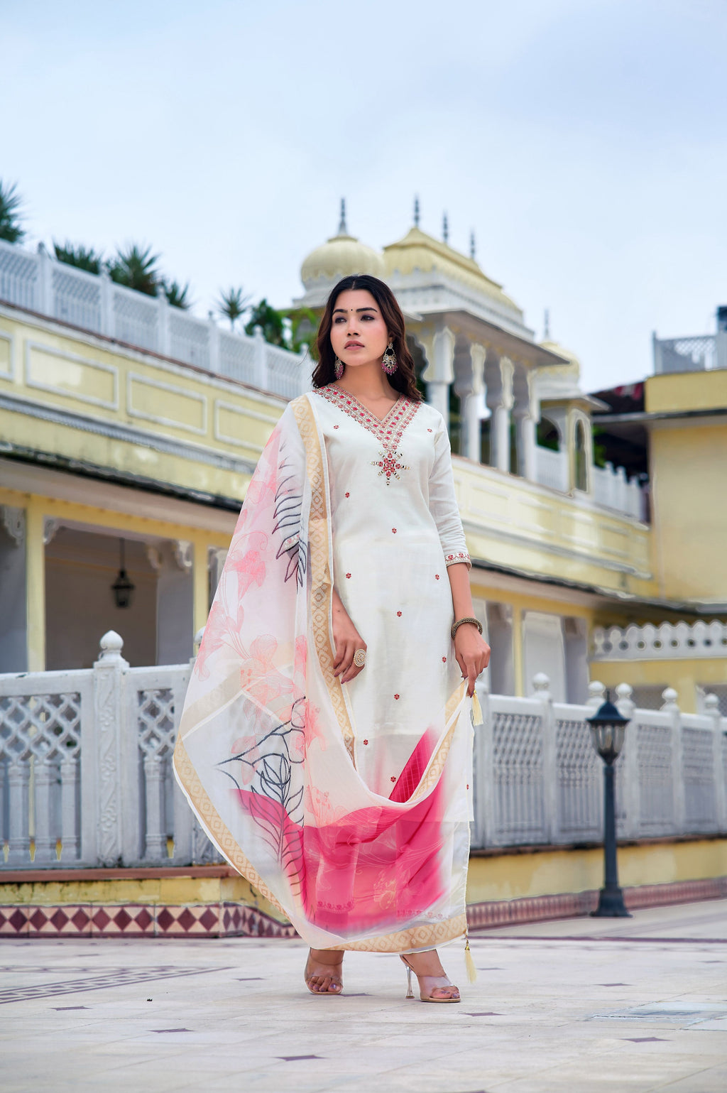 White Chanderi Embroidered Kurta Set with Printed Organza Dupatta