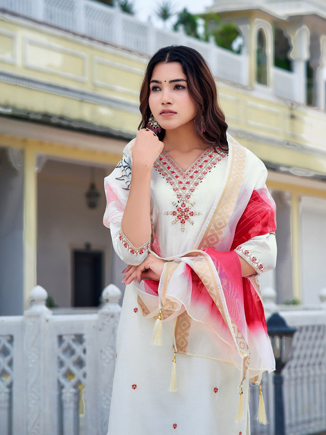 White Chanderi embroidered kurta with matching pants and printed organza dupatta