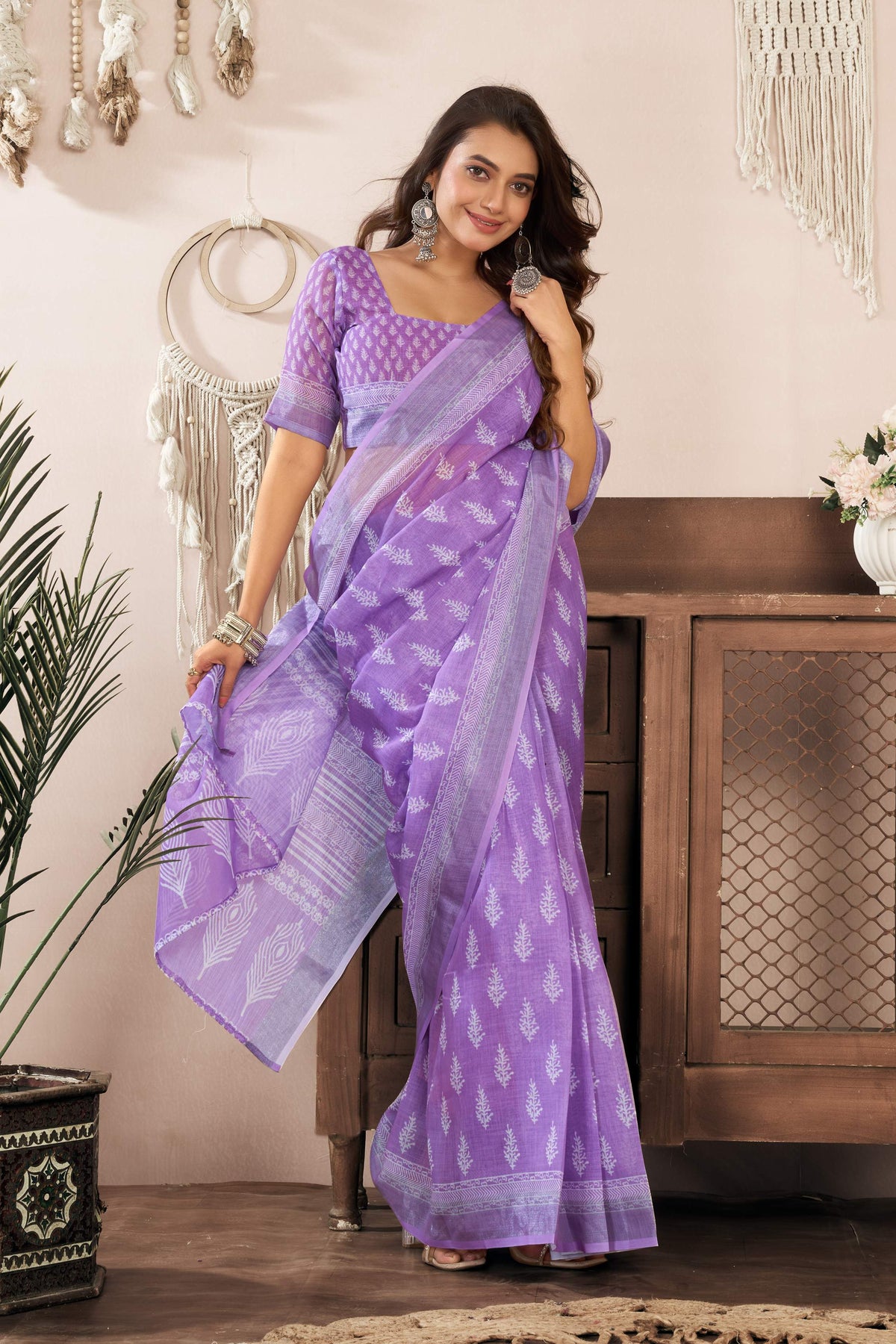 Lavender printed ready-to-wear linen saree with unstitched blouse piece