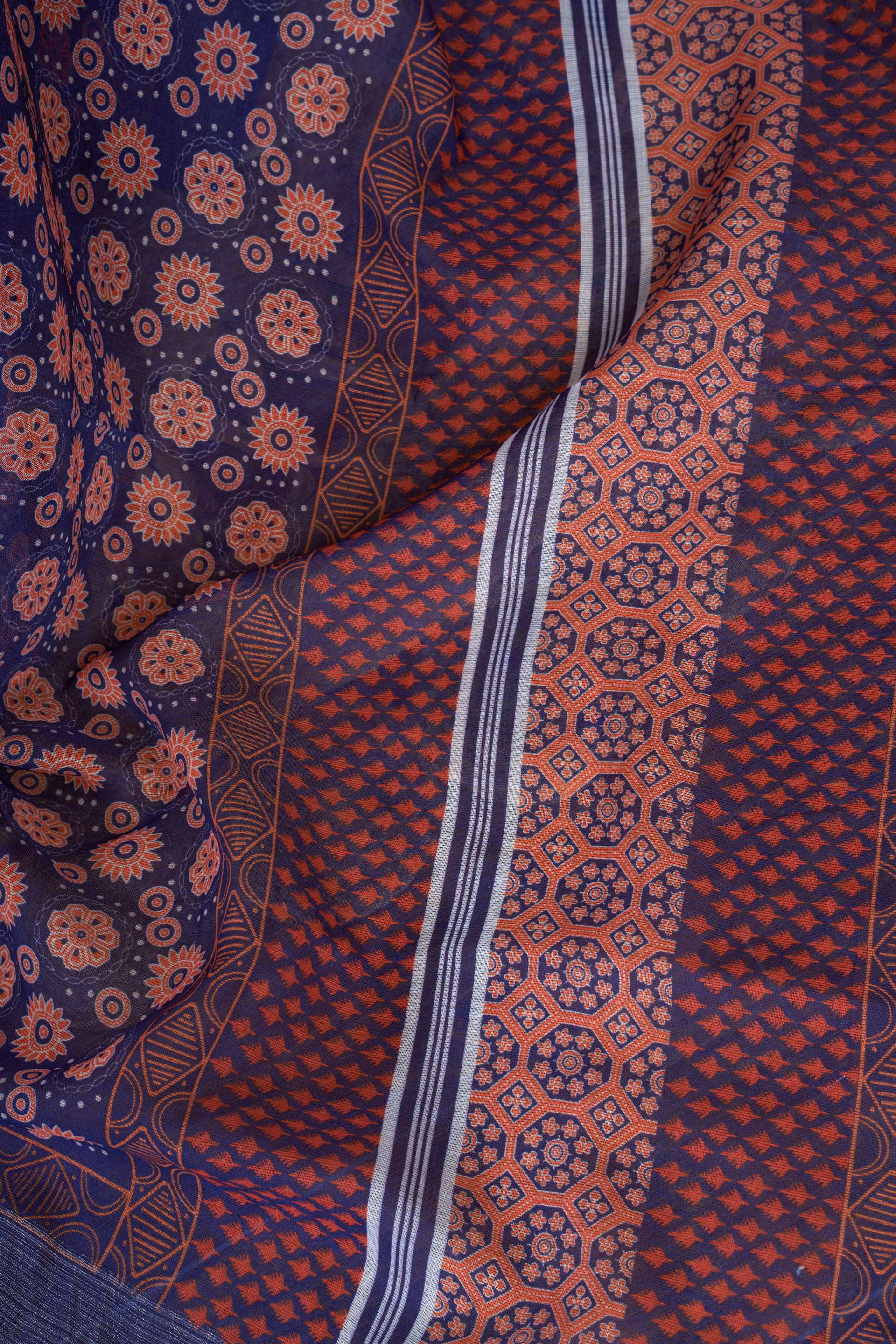 Blue Printed Ready-to-Wear Linen Saree with Unstitched Blouse