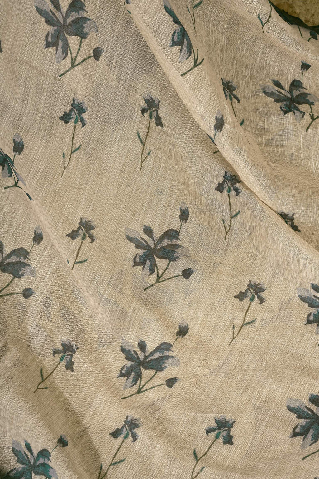 Off-White Printed Linen Ready-to-Wear Saree with Unstitched Blouse