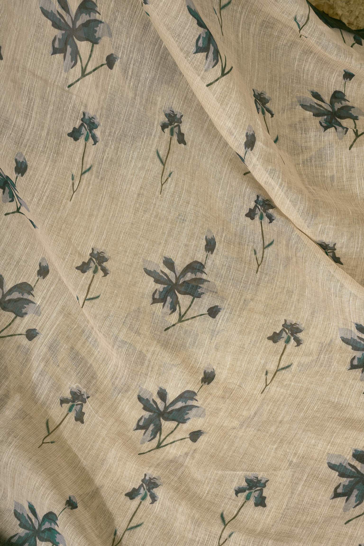 Off-White Printed Linen Ready-to-Wear Saree with Unstitched Blouse