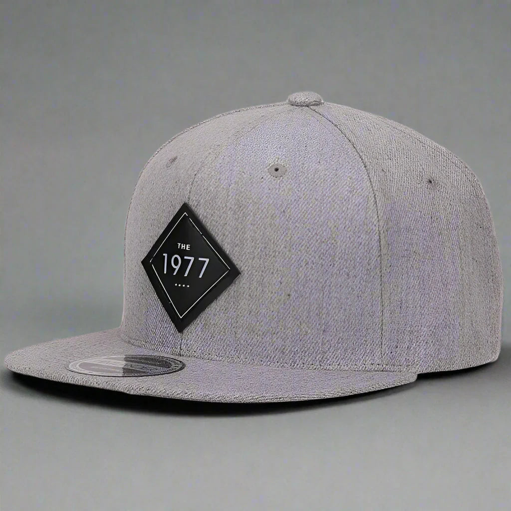 Vintage 1977 Snapback Cap