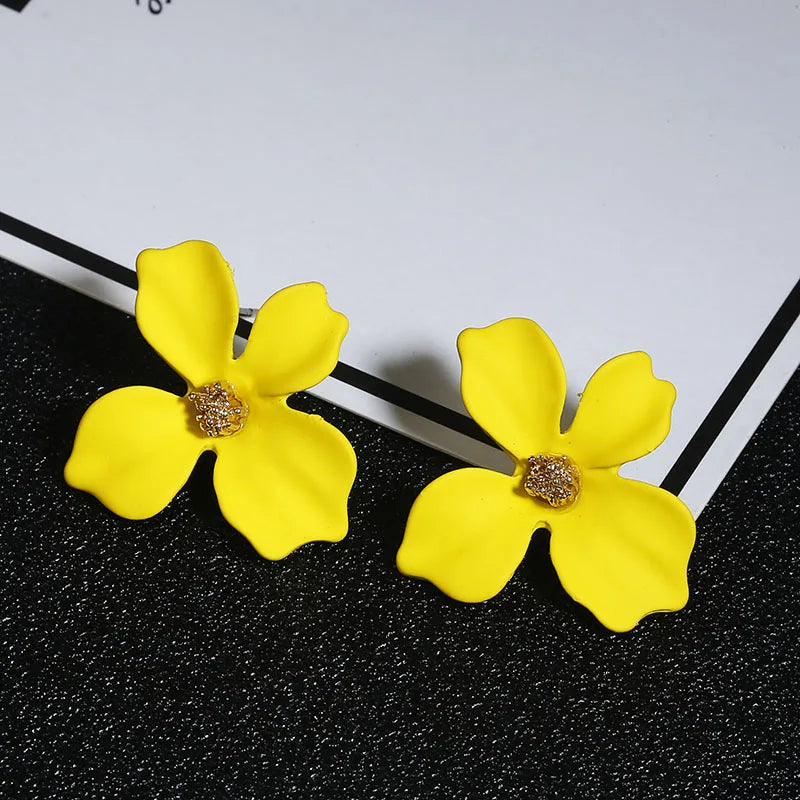 Korean Cute Small flower Stud Earrings For women fresh and sweet Statement Earring Girl 2019 Fashion Jewelry