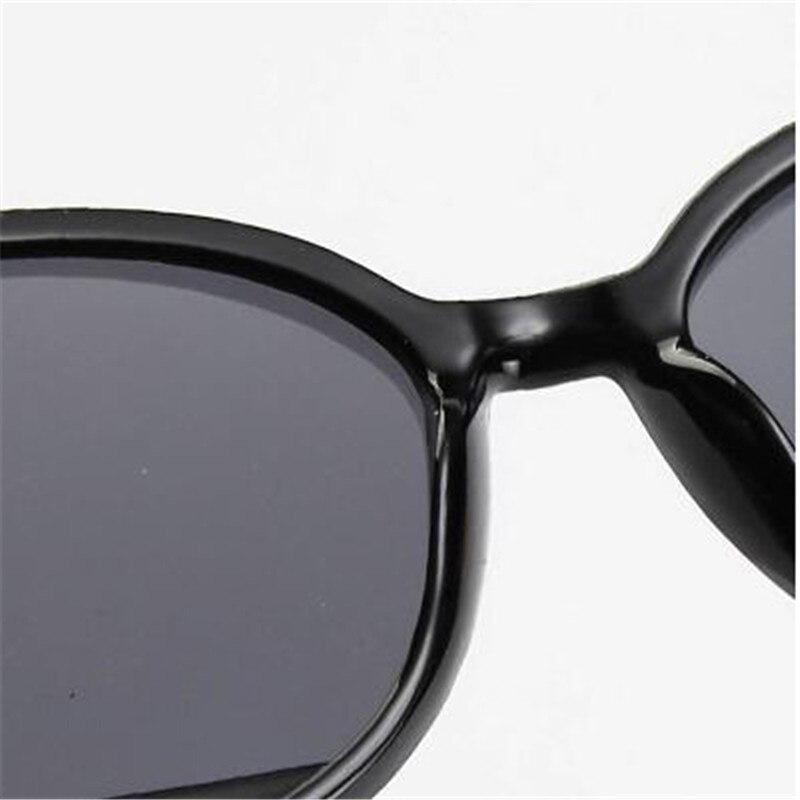 Vintage Metal Aviator Sunglasses with UV400 Protection