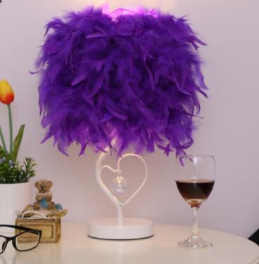 Luxury Heart-Shaped Feather Crystal Table Lamp for Bedroom