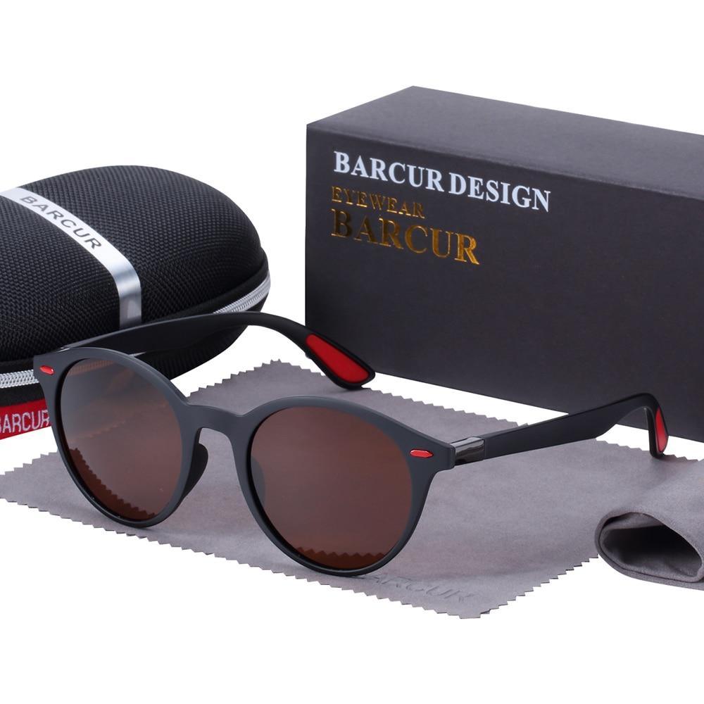 Unisex vintage round polarized sunglasses with black frames and UV400 protection
