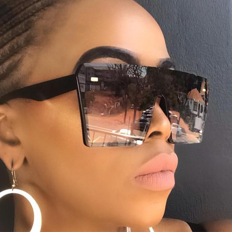 Modern Oversized Square Sunglasses with UV400 Protection