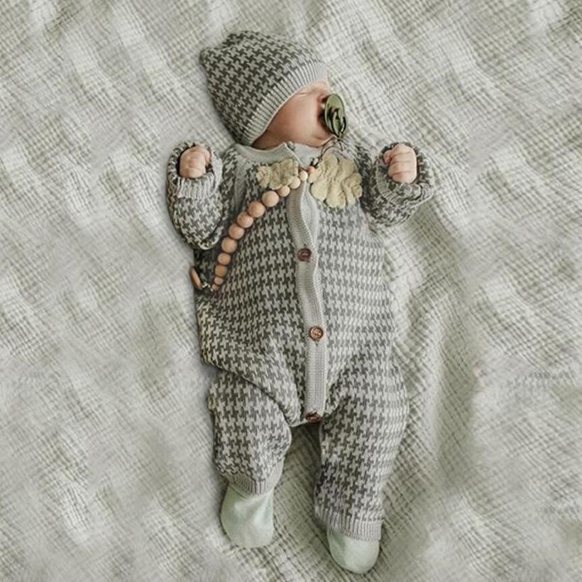 Knitted Newborn Baby Romper with Plaid Hat Cotton Jumpsuit