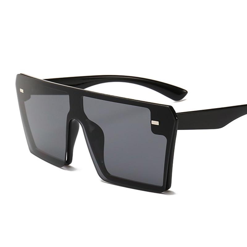Modern Oversized Square Sunglasses with UV400 Protection