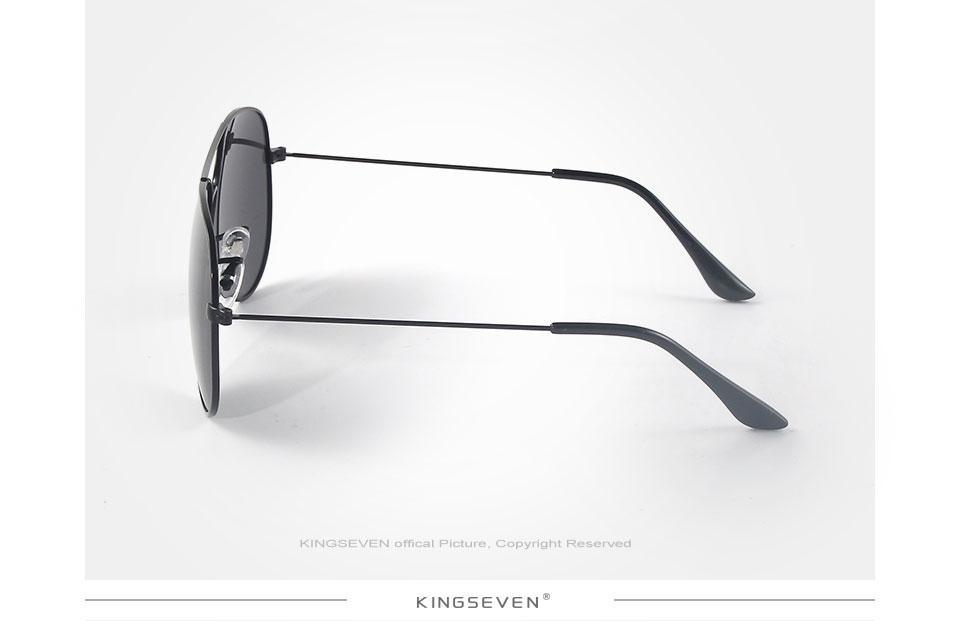 Retro Polarized Unisex Sunglasses with TriLenium Gold Lenses