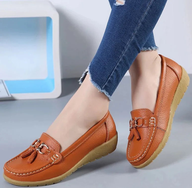 Women's Genuine Leather Flat Shoes - Comfort