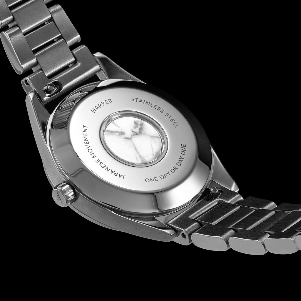 The Harper 29mm Silver Analog Quartz Watch - Timeless Accessory