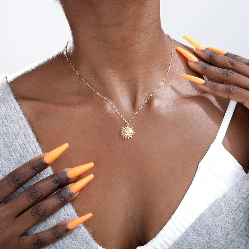 Bohemian Moon and Sun Face Pendant Necklaces Golden Minimalist Layered Coin Necklace For Women Men Jewelry Friendship Gift BFF