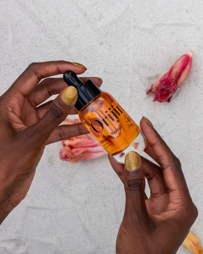 Hibiscus Nectar Radiant Glow Face Oil for Normal Skin - Image 3