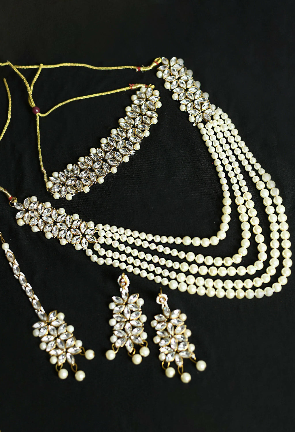 Mominos Fashion gold-polished Rani Haar with white and off-white pearls and Kundan stones