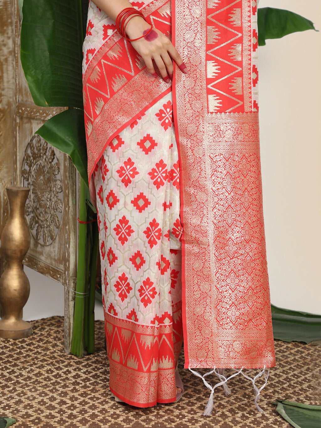 Red and White Linen Cotton Saree with Matching Blouse