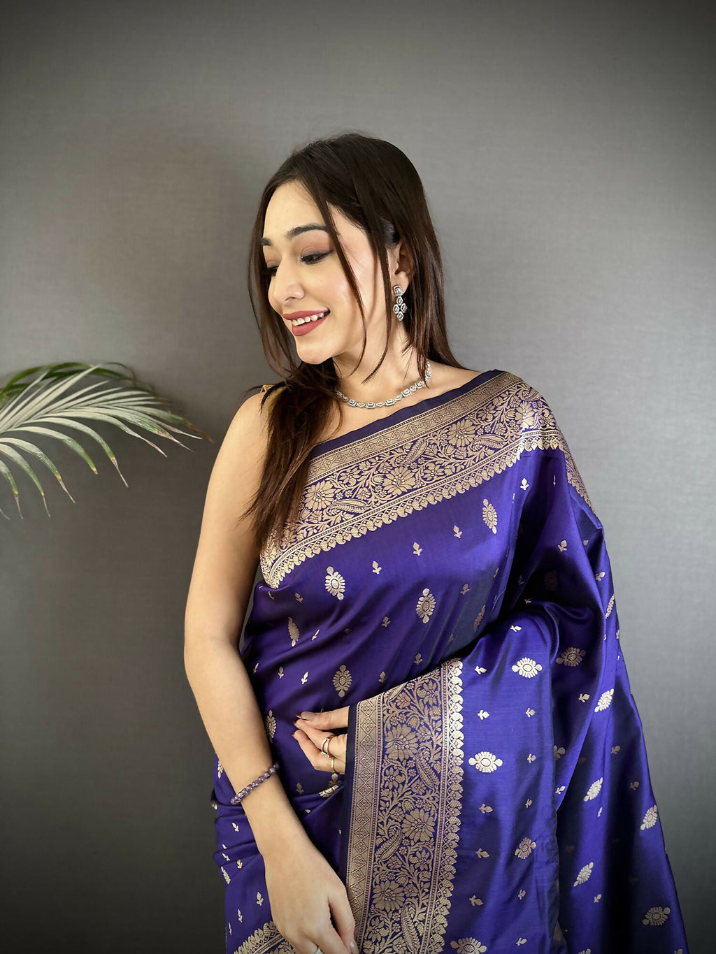 Royal Blue Banarasi Silk Saree with Zari Weaving Motifs