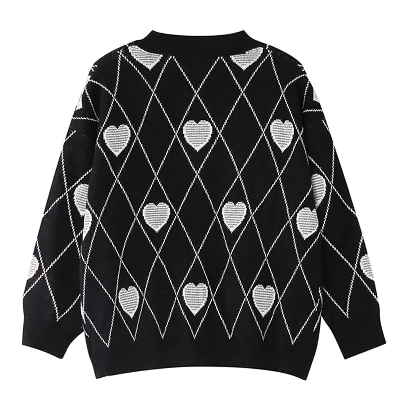 Women's Heart Jacquard Loose Sweater in Black
