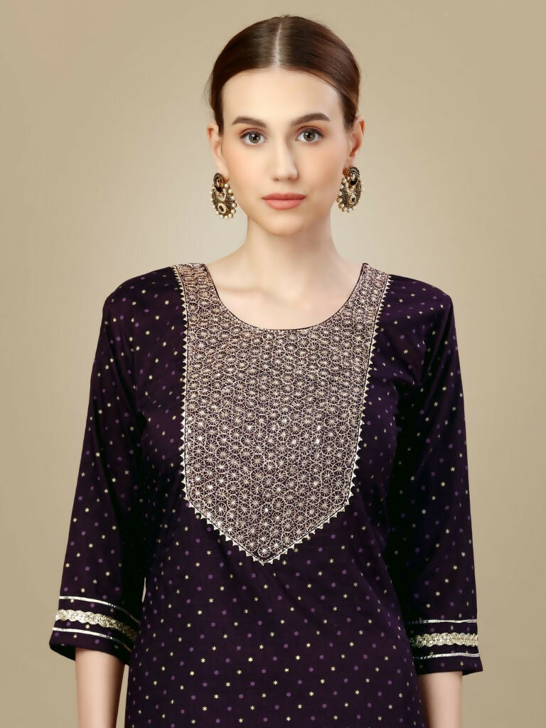 Women's Purple Silk Blend Embroidered Straight Kurta Set